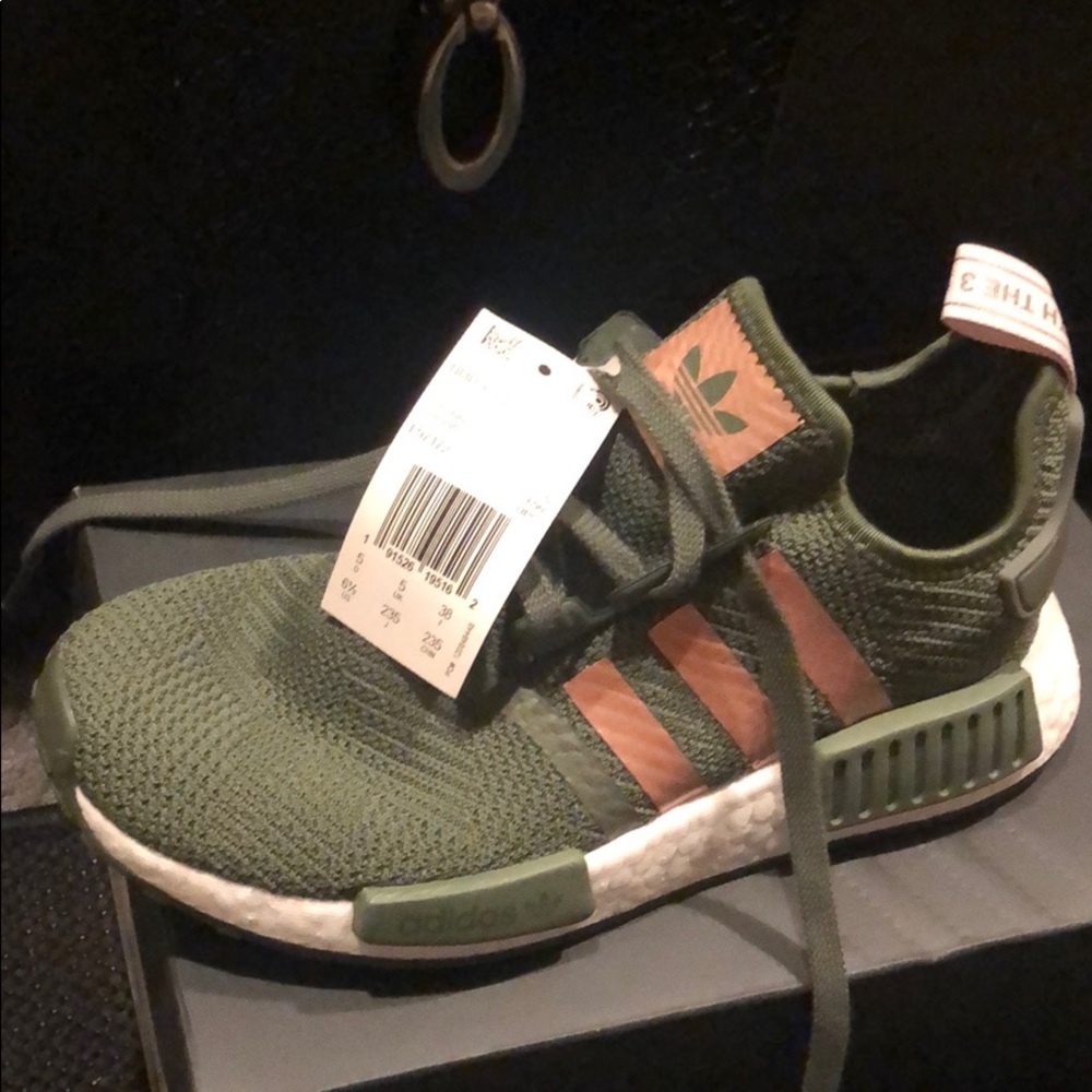 Adidas NMD_R1